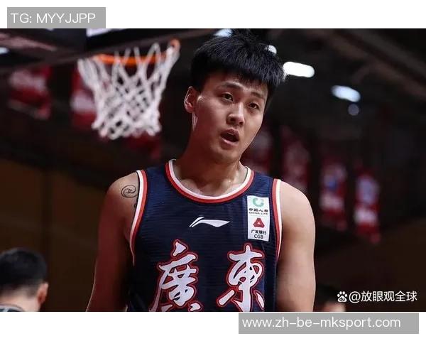 为何赵睿只打了8分钟?许利民:他自己反响比较大 为何赵睿只打了8分钟?许利民:他自己反响比较大